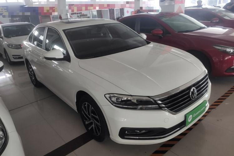 Used Volkswagen Lavida 2022 1.5L Automatic Vision Edition Front Right 45 Deg