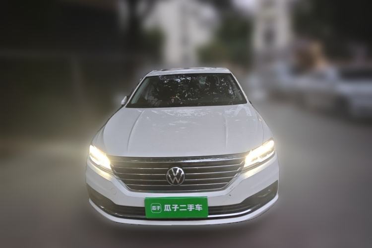 Used Volkswagen Lavida 2022 1.5L Automatic Vision Edition Front