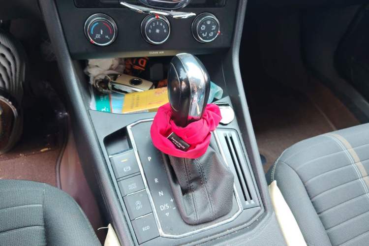 Used Volkswagen Lavida 2022 280TSI DSG Comfort Edition Gear Lever