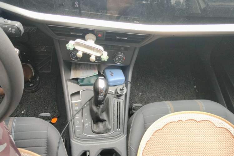Used Volkswagen Lavida 2022 280TSI DSG Comfort Edition Gear Lever