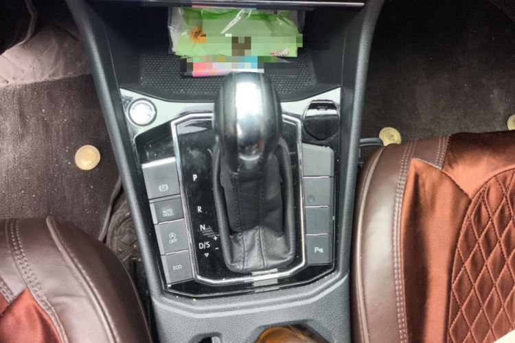 Used Volkswagen Lavida 2022 280TSI DSG Luxury Edition Gear Lever