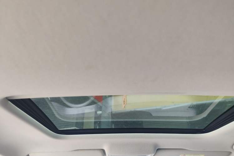 Used Volkswagen Lavida 2022 1.5L Automatic Comfort Edition Headliner