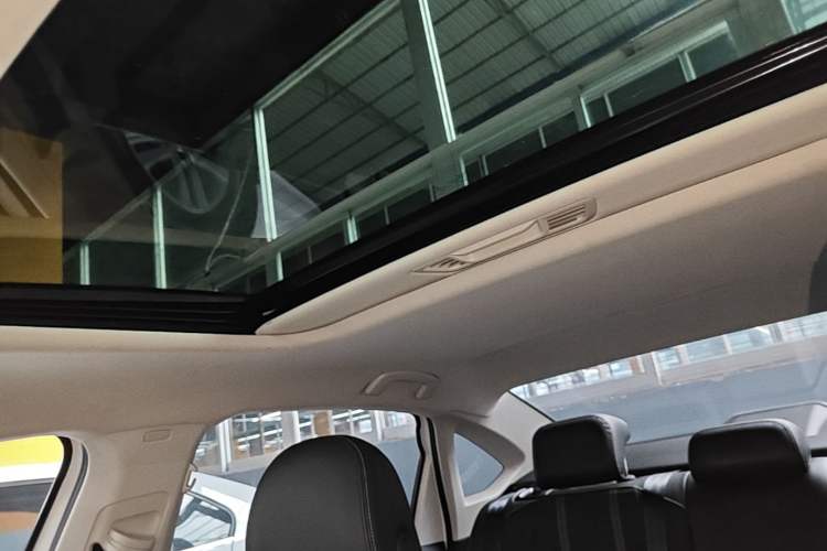 Used Volkswagen Lavida 2022 280TSI DSG Comfort Edition Headliner