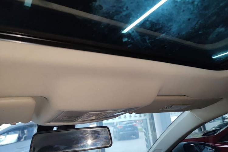 Used Volkswagen Lavida 2022 1.5L Automatic Vision Edition Headliner