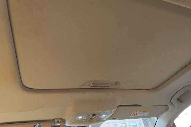 Used Volkswagen Lavida 2022 1.5L Automatic Comfort Edition Headliner