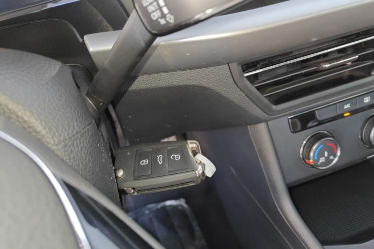 Used Volkswagen Lavida 2022 280TSI DSG Comfort Edition Interior 1