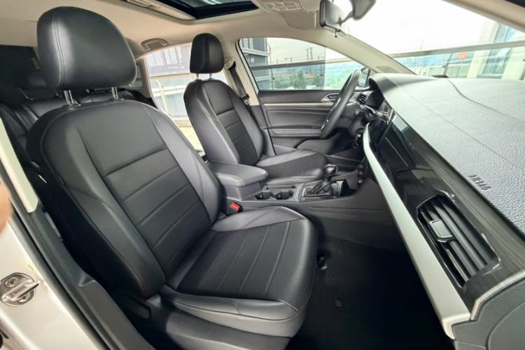 Used Volkswagen Lavida 2022 1.5L Automatic Comfort Edition Interior 2