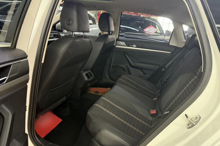 Used Volkswagen Lavida 2022 280TSI DSG Comfort Edition Interior 3