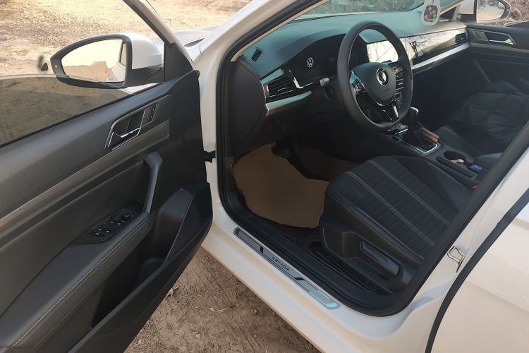 Used Volkswagen Lavida 2022 280TSI DSG Comfort Edition Interior 3
