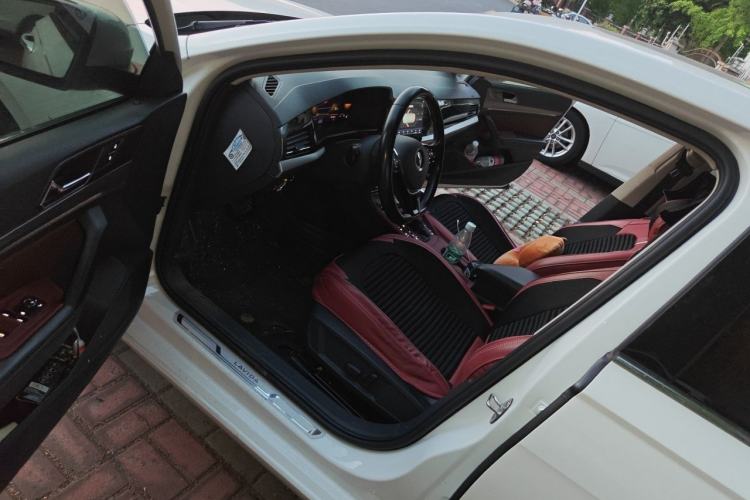 Used Volkswagen Lavida 2022 280TSI DSG Luxury Edition Interior 3