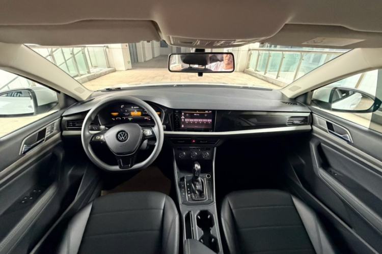 Used Volkswagen Lavida 2022 1.5L Automatic Comfort Edition Interior 4