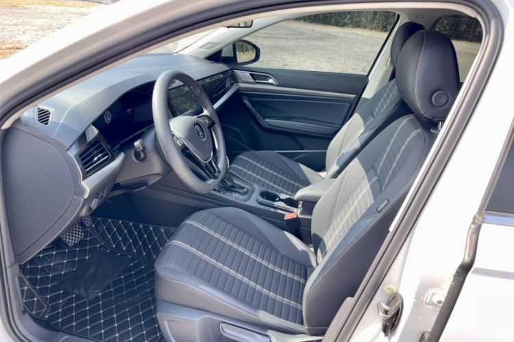 Used Volkswagen Lavida 2022 280TSI DSG Comfort Edition Interior 4