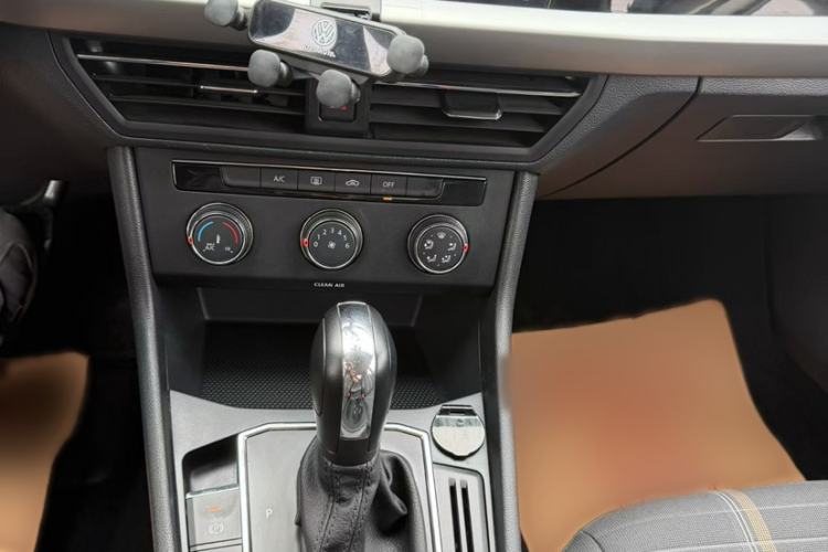 Used Volkswagen Lavida 2022 280TSI DSG Comfort Edition Interior 4