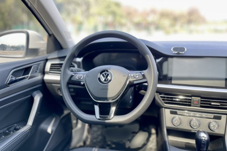 Used Volkswagen Lavida 2022 280TSI DSG Comfort Edition Interior 8