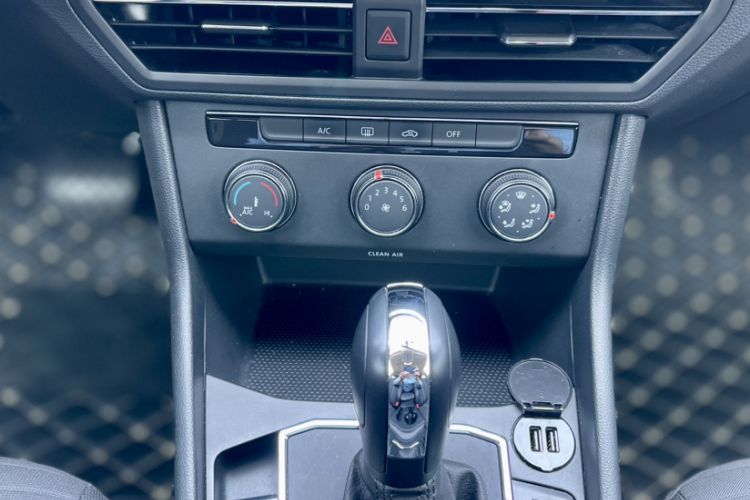 Used Volkswagen Lavida 2022 280TSI DSG Comfort Edition Interior 9