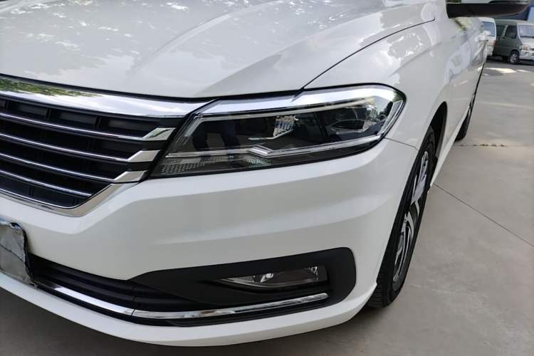Used Volkswagen Lavida 2022 1.5L Automatic Comfort Edition Left Front Headlight