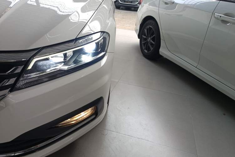 Used Volkswagen Lavida 2022 280TSI DSG Comfort Edition Left Front Headlight