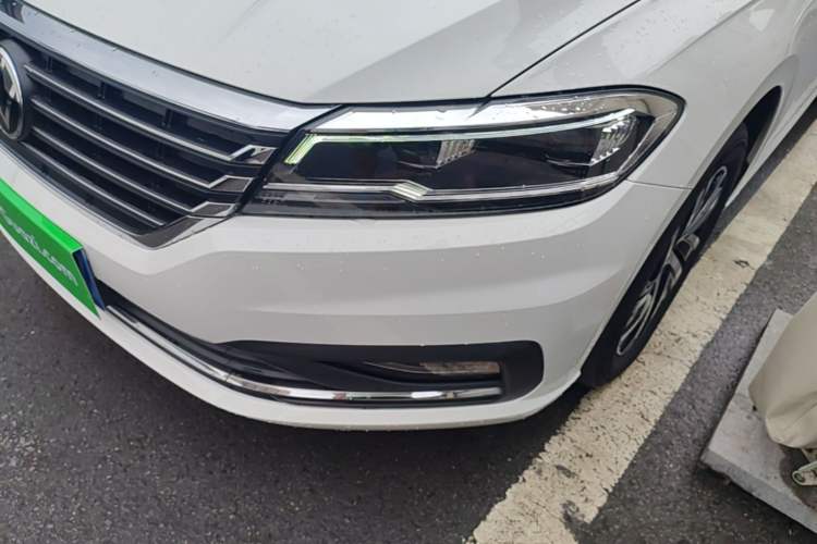 Used Volkswagen Lavida 2022 1.5L Automatic Comfort Edition Left Front Headlight