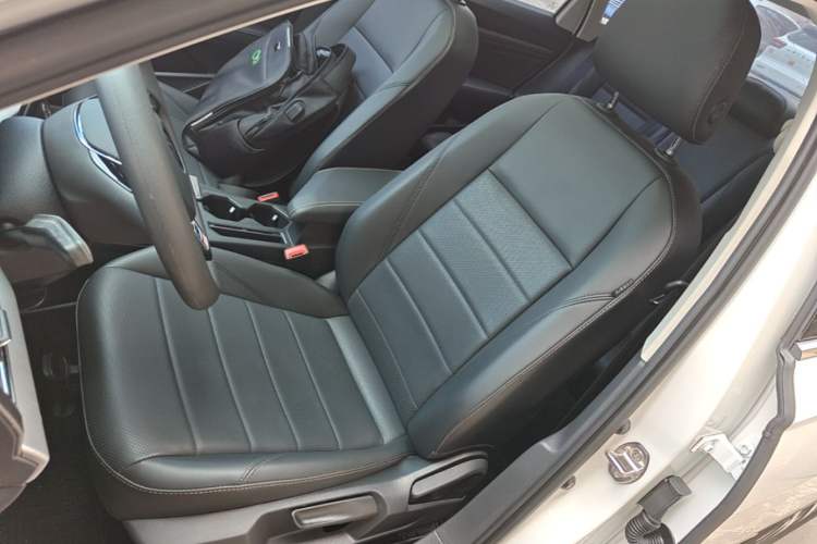 Used Volkswagen Lavida 2022 1.5L Automatic Comfort Edition Left Front Seat