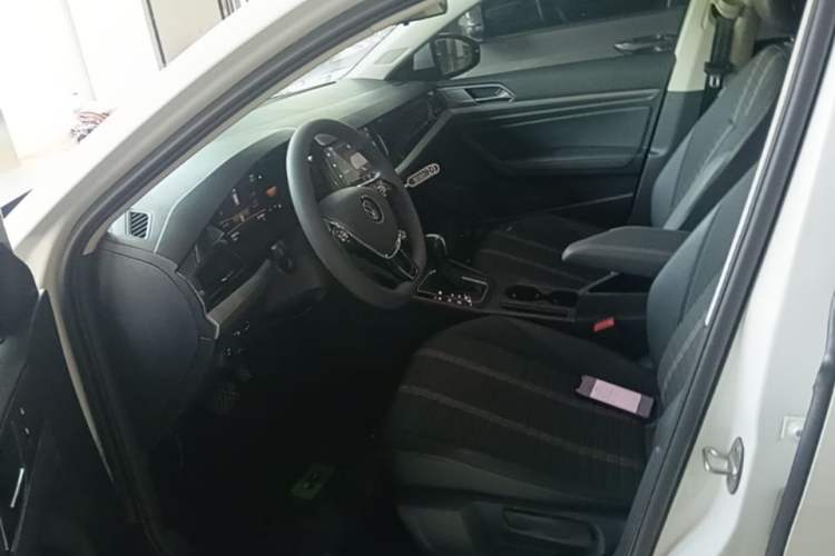 Used Volkswagen Lavida 2022 280TSI DSG Comfort Edition Left Front Seat