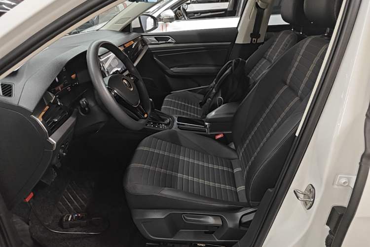 Used Volkswagen Lavida 2022 280TSI DSG Comfort Edition Left Front Seat