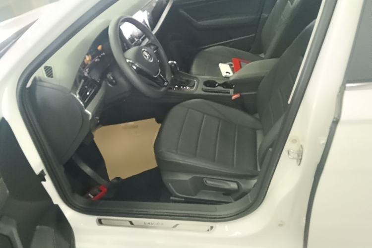 Used Volkswagen Lavida 2022 1.5L Automatic Comfort Edition Left Front Seat