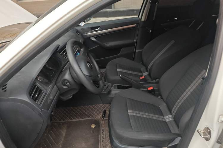 Used Volkswagen Lavida 2022 1.5L Automatic Fashion Edition Left Front Seat