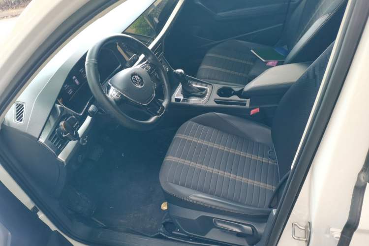 Used Volkswagen Lavida 2022 280TSI DSG Comfort Edition Left Front Seat