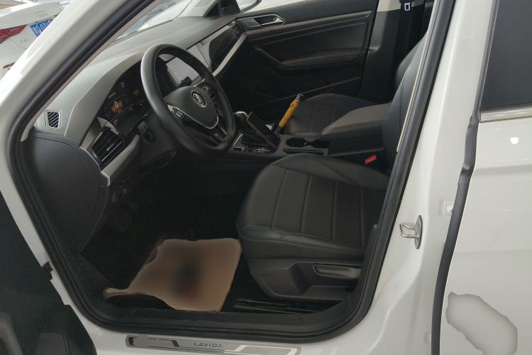 Used Volkswagen Lavida 2022 1.5L Automatic Comfort Edition Left Front Seat