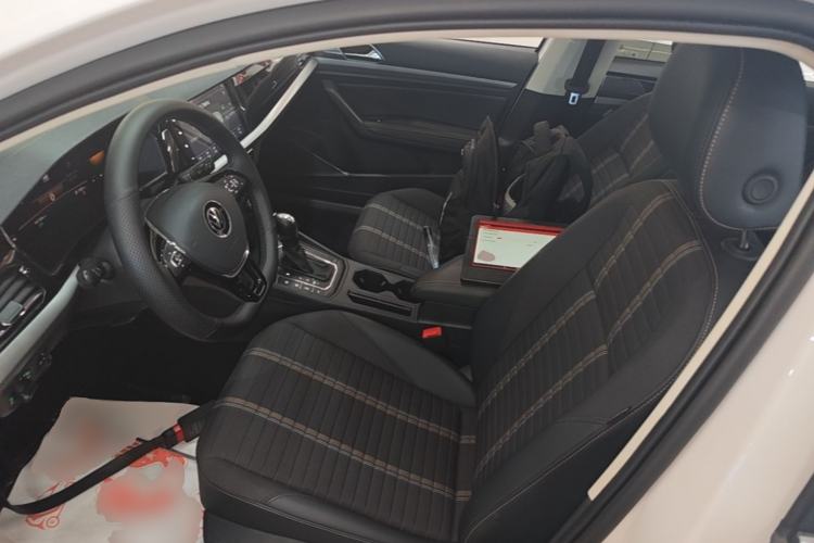 Used Volkswagen Lavida 2022 280TSI DSG Comfort Edition Left Front Seat