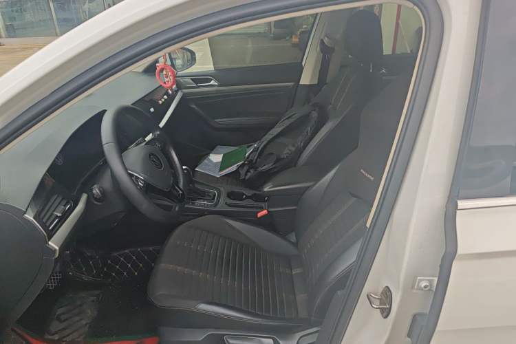 Used Volkswagen Lavida 2022 280TSI DSG Comfort Edition Left Front Seat