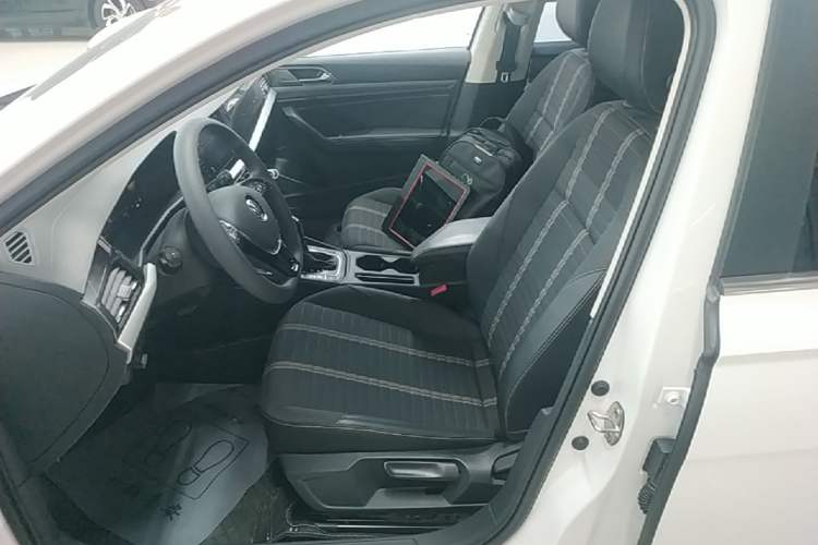 Used Volkswagen Lavida 2022 280TSI DSG Comfort Edition Left Front Seat