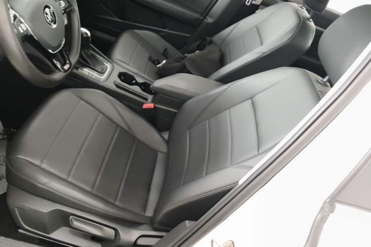Used Volkswagen Lavida 2022 1.5L Automatic Comfort Edition Left Front Seat