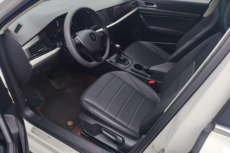 Used Volkswagen Lavida 2022 1.5L Automatic Comfort Edition Left Front Seat