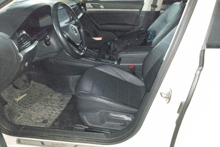 Used Volkswagen Lavida 2022 1.5L Automatic Comfort Edition Left Front Seat