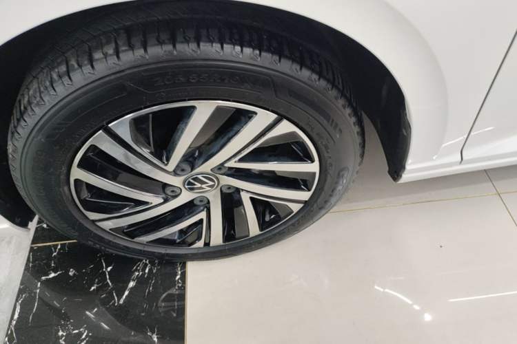 Used Volkswagen Lavida 2022 280TSI DSG Comfort Edition Left Front Wheel Hub