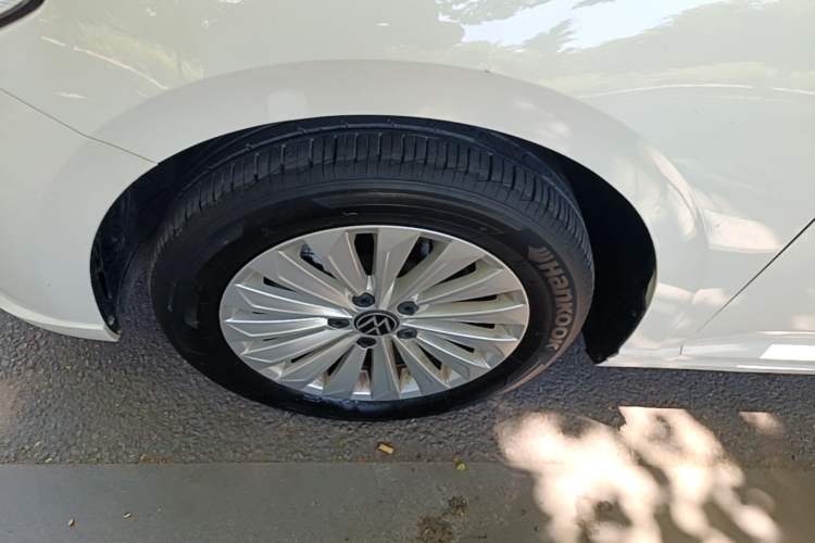 Used Volkswagen Lavida 2022 280TSI DSG Comfort Edition Left Front Wheel Hub