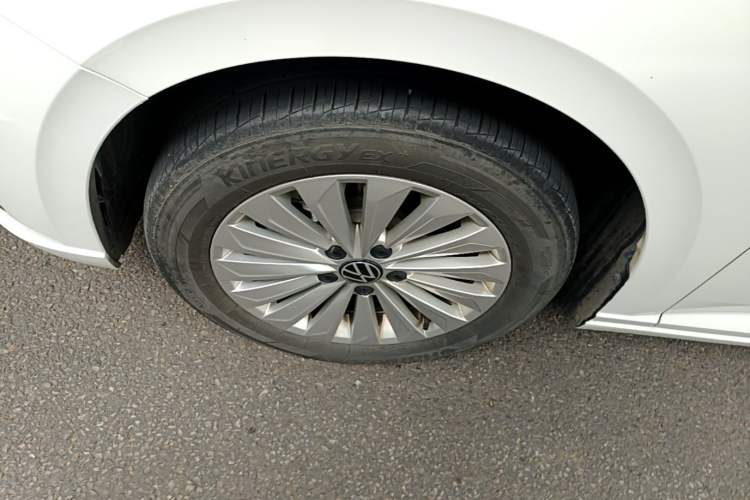 Used Volkswagen Lavida 2022 280TSI DSG Comfort Edition Left Front Wheel Hub