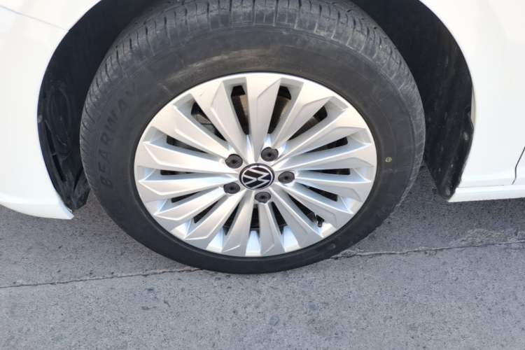 Used Volkswagen Lavida 2022 280TSI DSG Comfort Edition Left Front Wheel Hub