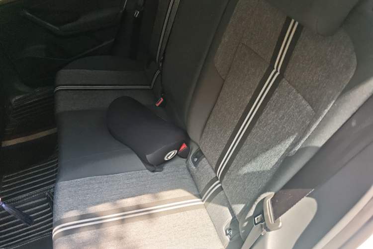 Used Volkswagen Lavida 2022 1.5L Automatic Fashion Edition Left Rear Seat