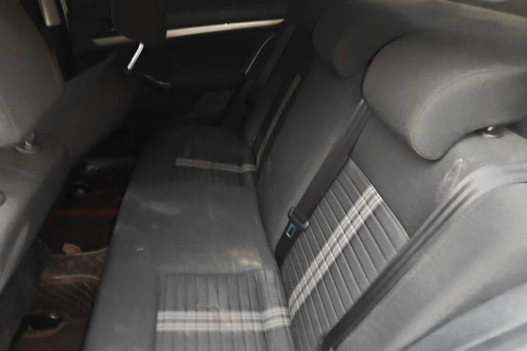 Used Volkswagen Lavida 2022 1.5L Automatic Fashion Edition Left Rear Seat