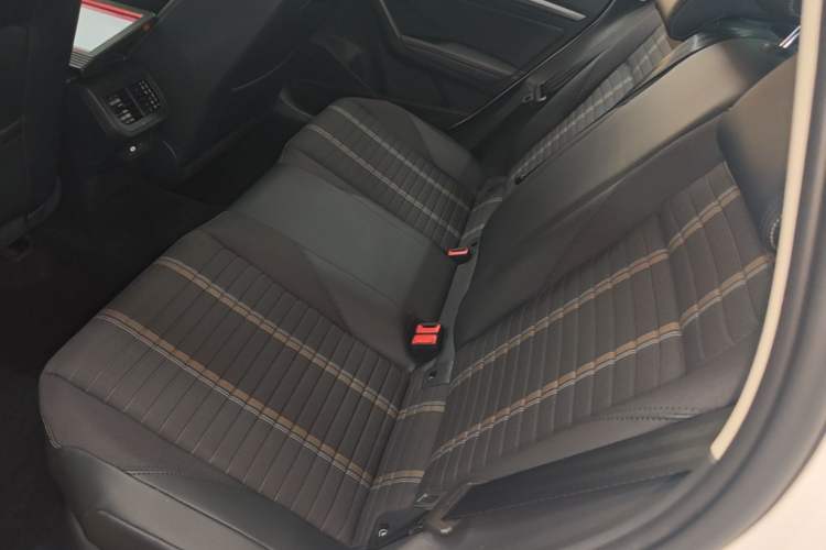 Used Volkswagen Lavida 2022 280TSI DSG Comfort Edition Left Rear Seat