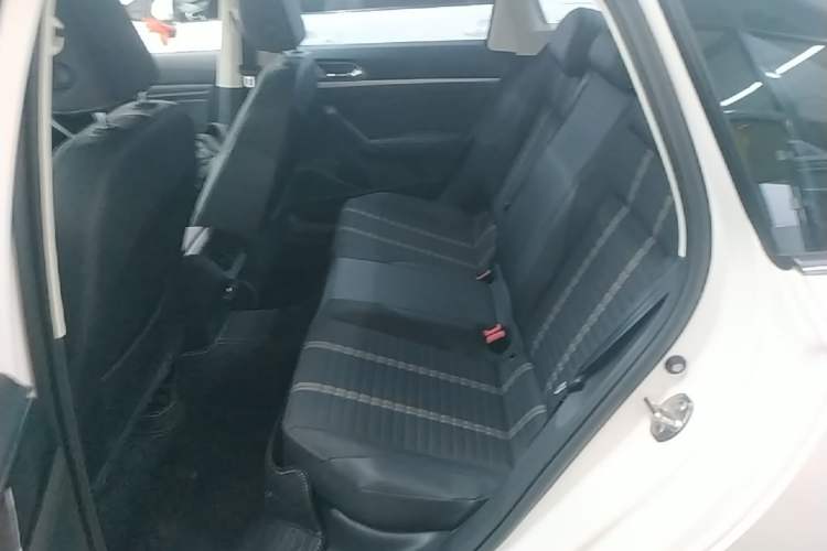 Used Volkswagen Lavida 2022 280TSI DSG Comfort Edition Left Rear Seat