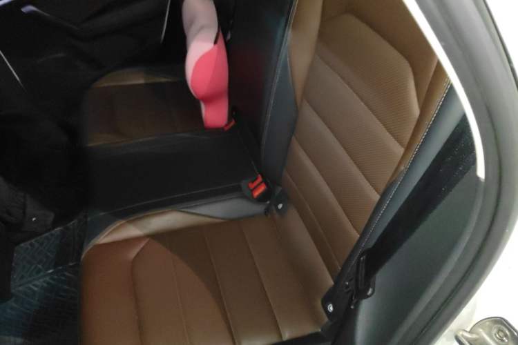 Used Volkswagen Lavida 2022 280TSI DSG Luxury Edition Left Rear Seat