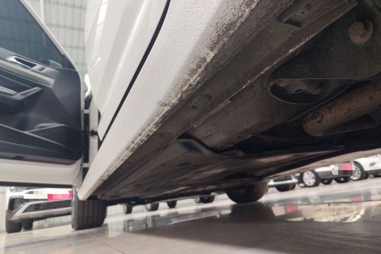 Used Volkswagen Lavida 2022 280TSI DSG Comfort Edition Left Side Sill