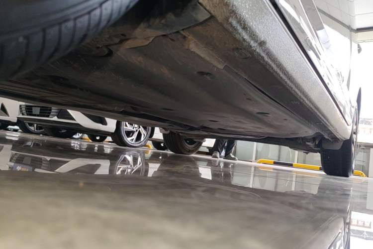 Used Volkswagen Lavida 2022 280TSI DSG Comfort Edition Left Side Sill
