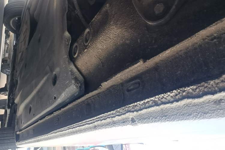 Used Volkswagen Lavida 2022 280TSI DSG Comfort Edition Left Side Sill