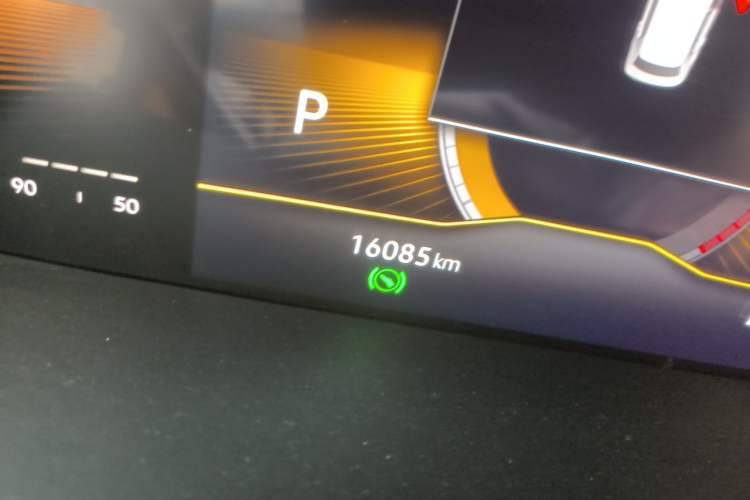 Used Volkswagen Lavida 2022 280TSI DSG Luxury Edition Odometer Close Up