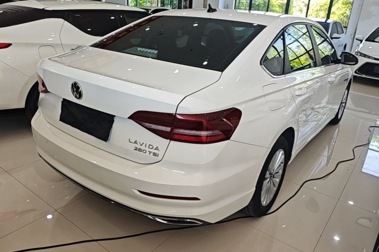 Used Volkswagen Lavida 2022 1.5L Automatic Comfort Edition Rear Right 45 Deg