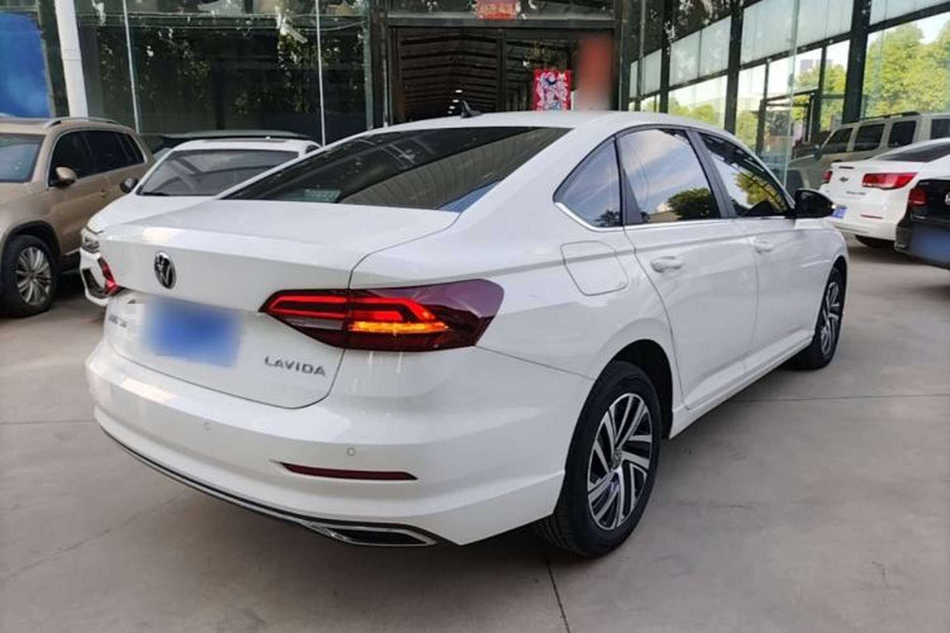 Used Volkswagen Lavida 2022 1.5L Automatic Comfort Edition Rear Right 45 Deg